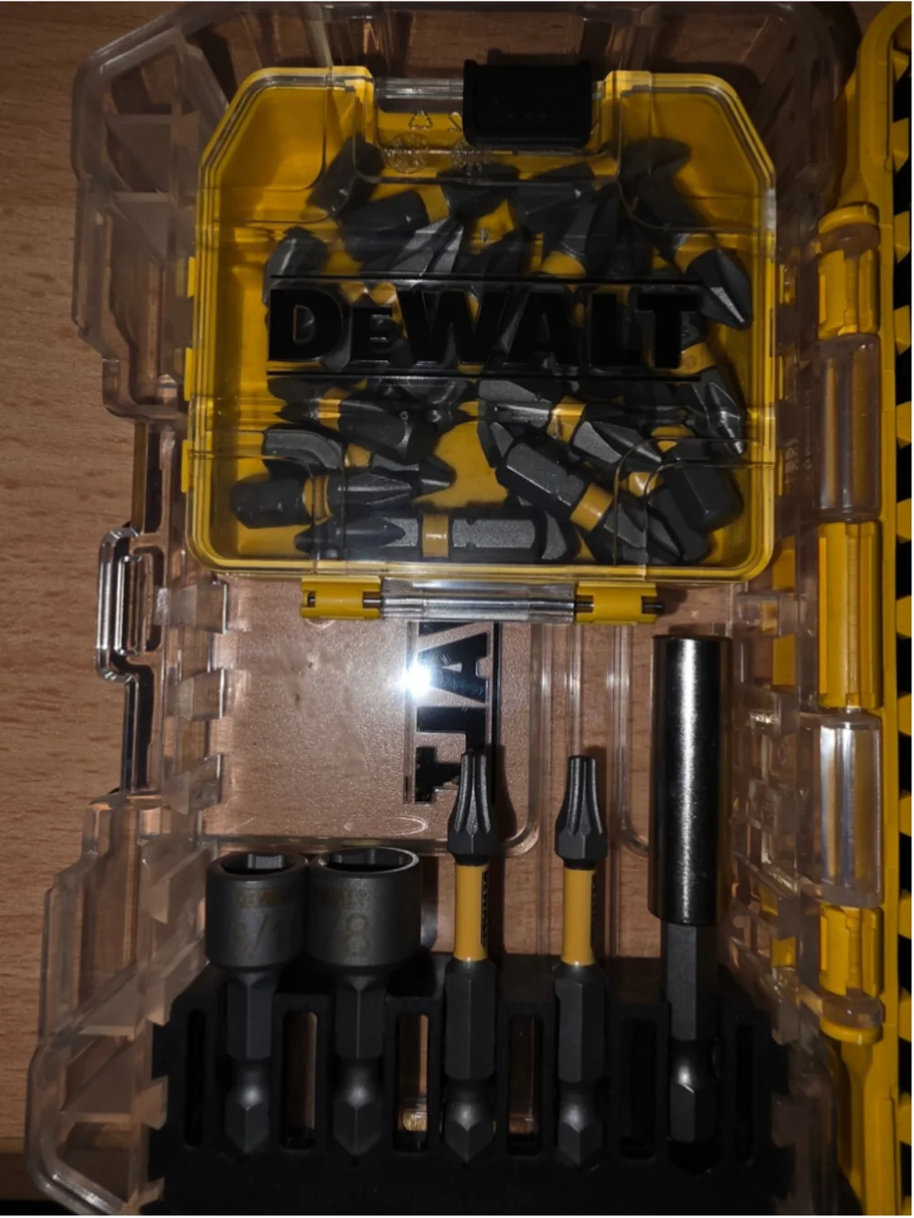 DEWALT MAXFIT 52pc Impact Driver Bit Set ToughCase PH2 T25 Torx Square NEW